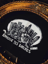 Load image into Gallery viewer, Pigeons ramasse tes botches - 5x7'' Patch - Screen printing on black fabric