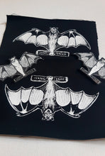 Load image into Gallery viewer, Bat patch - Flying fox upside down - Screen printing on black fabric