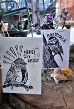 Load image into Gallery viewer, '' MÈRE. J'AI APPÉTIT. '' Baby bird screaming for food - mini linocut print