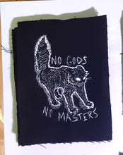 Load image into Gallery viewer, Feral kitten patch - No gods no masters - Screen printing on black fabric