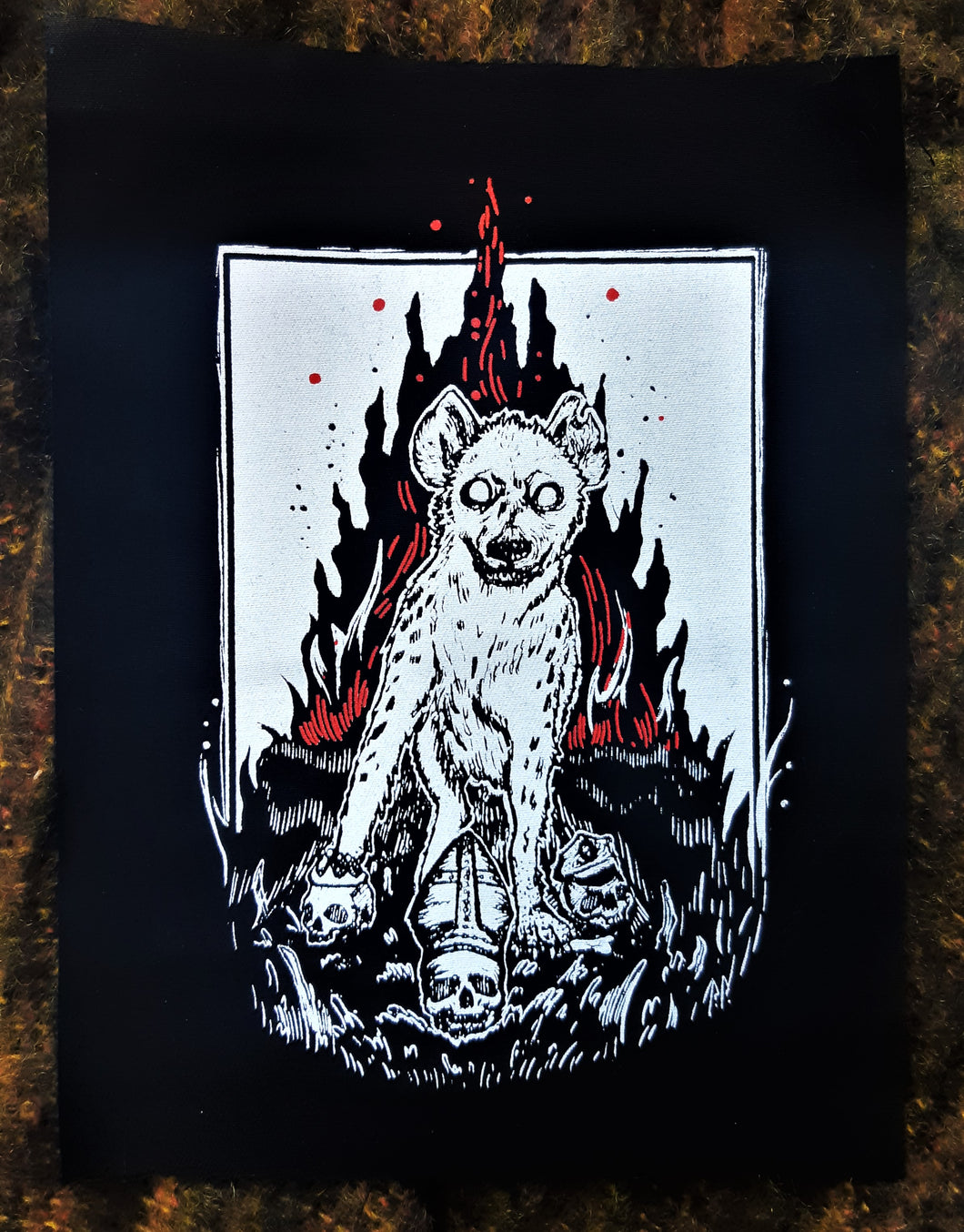 Hyena Backpatch - Pope, King and Cop skulls with flames - White and red ink - Screen printing on black fabric